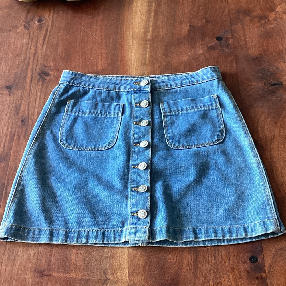 Vintage-Inspired Button Front Denim Mini Skirt - Women's Size S